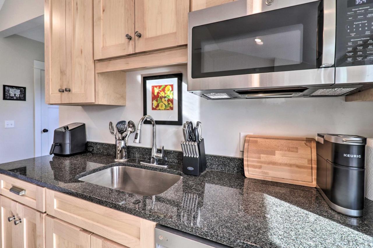 Bright Crozet Apartment With Mountain Views! Exterior photo