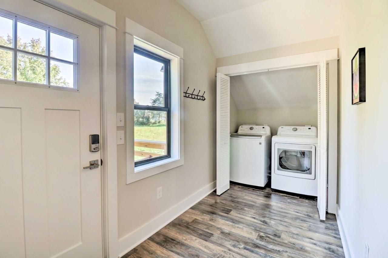 Bright Crozet Apartment With Mountain Views! Exterior photo